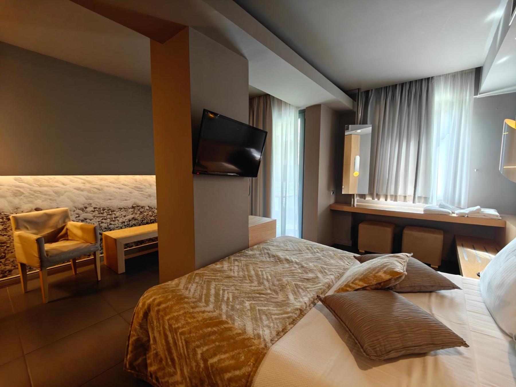 Elysion Hotel Mytilene Exterior foto
